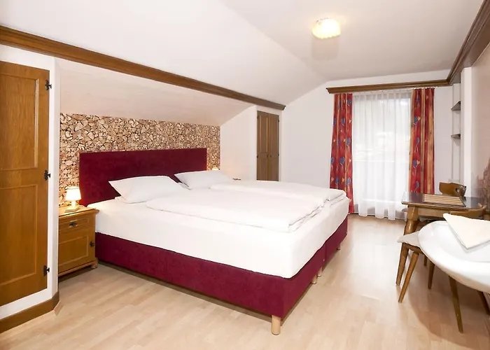 Tyrol Appartement *